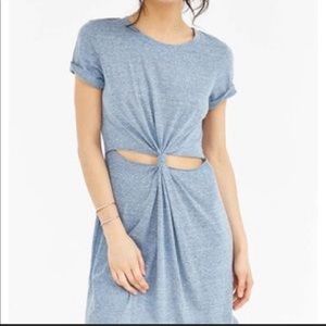 Honey punch knot-front tee dress
